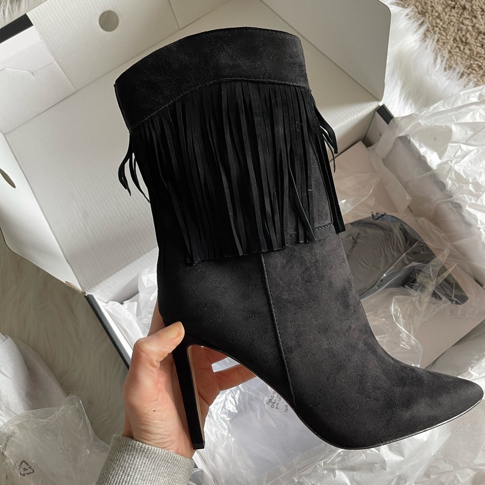NWT Nine West Black Fringe Western Boots Boho Faux Suede Heels - Picture 9 of 13